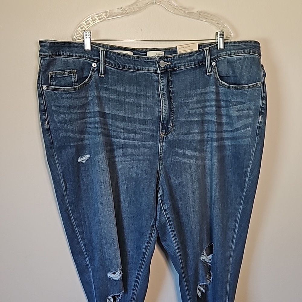 Universal Thread High Rise Slim Straight Jeans 26W - Picture 3 of 7